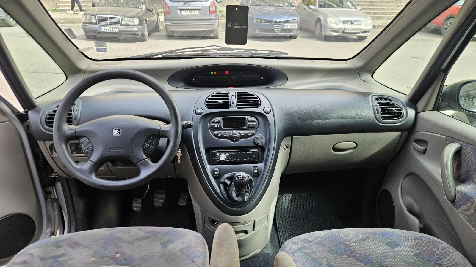 Citroen Xsara picasso 1, 8 Бензин-Газ, снимка 8 - Автомобили и джипове - 53993031