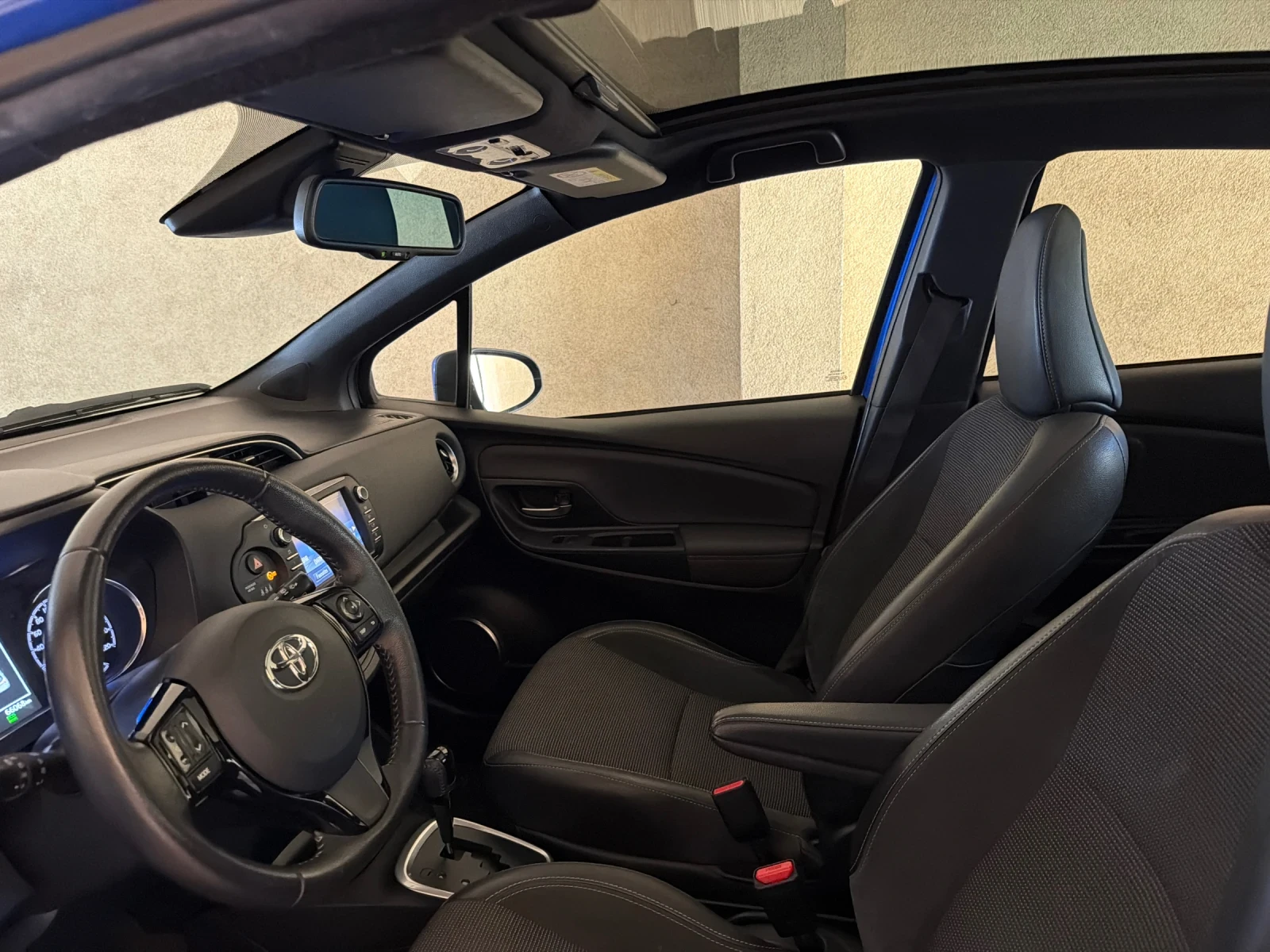 Toyota Yaris, снимка 9 - Автомобили и джипове - 54836285