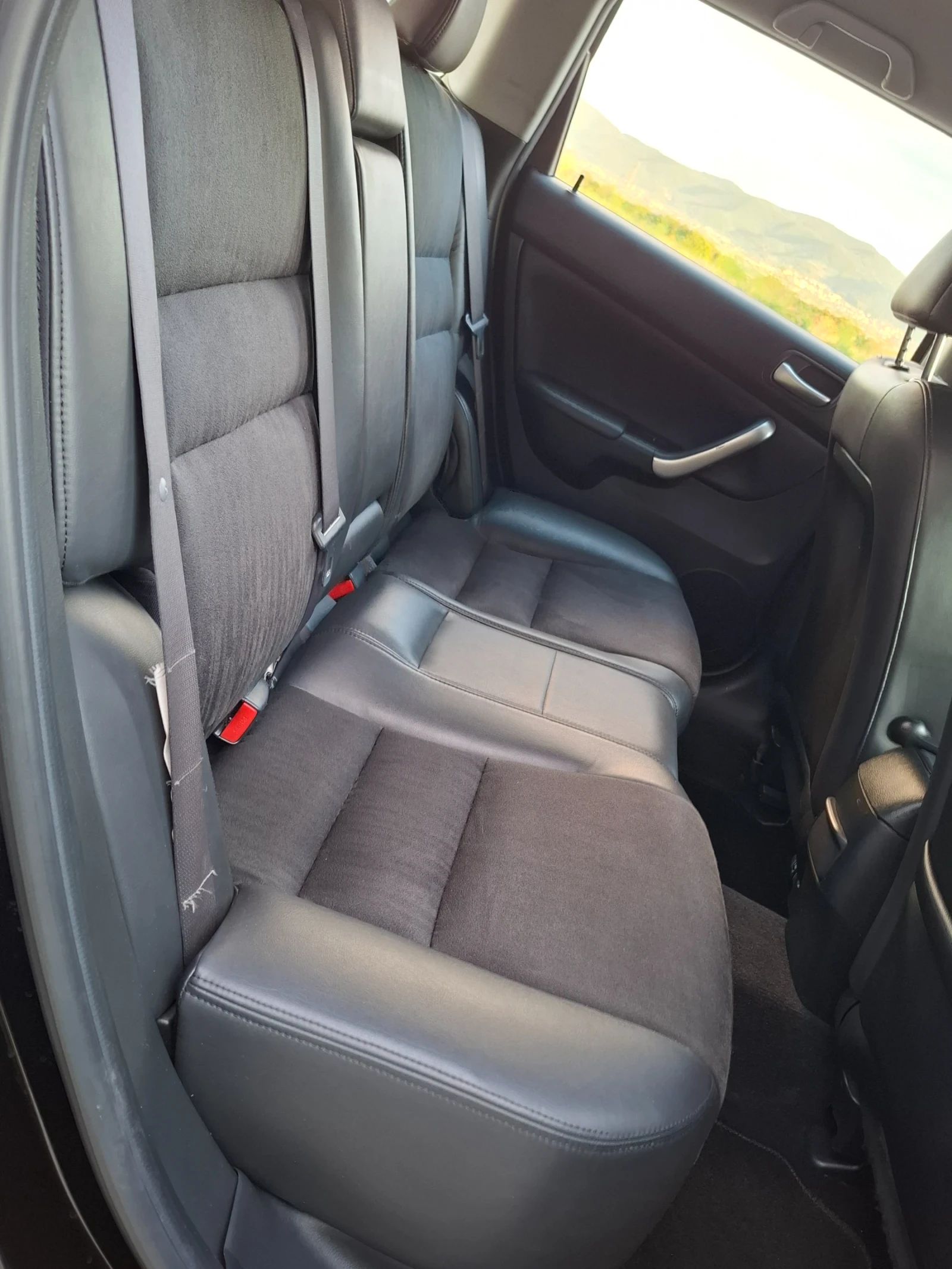 Honda Accord 2.0I* (156кс)* KOЖА* HOB BHOC* * , снимка 17 - Автомобили и джипове - 55192932