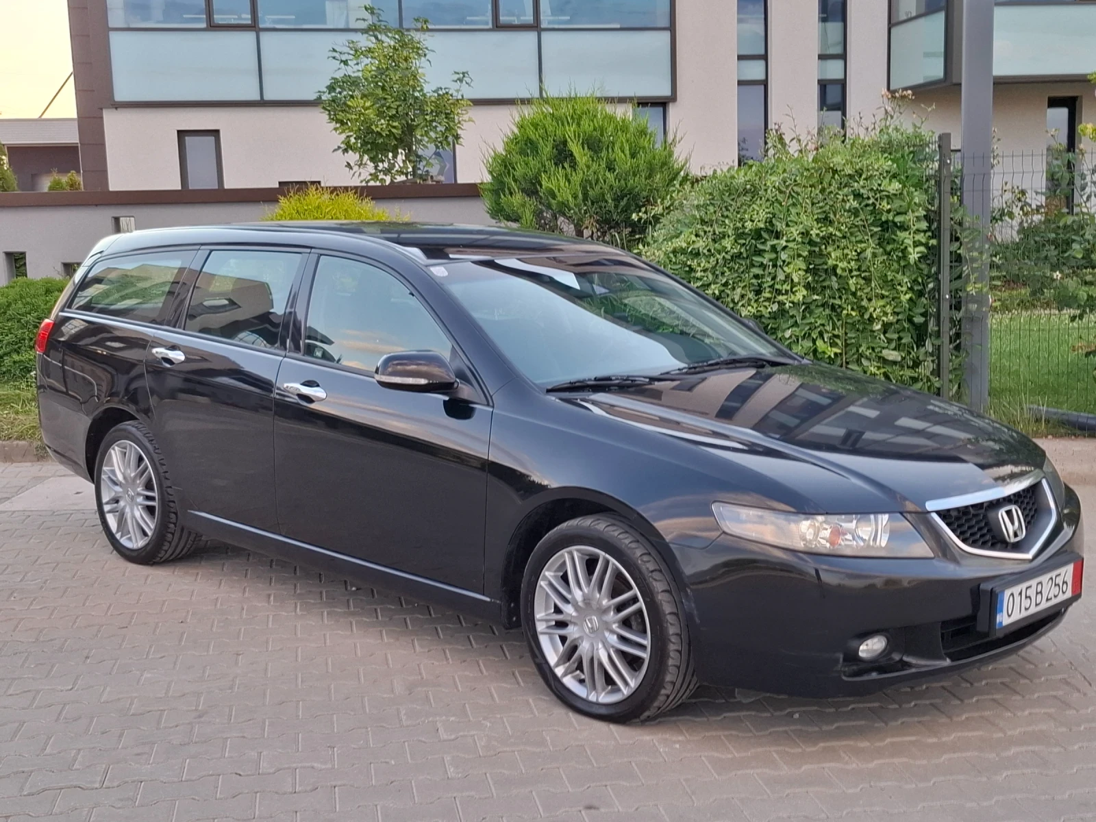 Honda Accord 2.0I* (156кс)* KOЖА* HOB BHOC* * , снимка 12 - Автомобили и джипове - 55192932