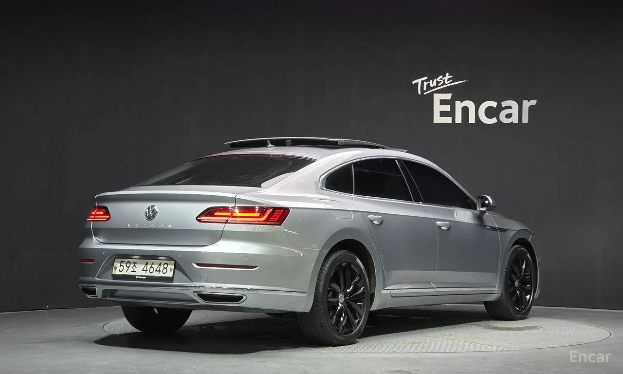 VW Arteon 2.0 TDI Prestige* DISTRONIC* 360 CAM* ХЕДЪП* PANO*, снимка 3 - Автомобили и джипове - 55224415
