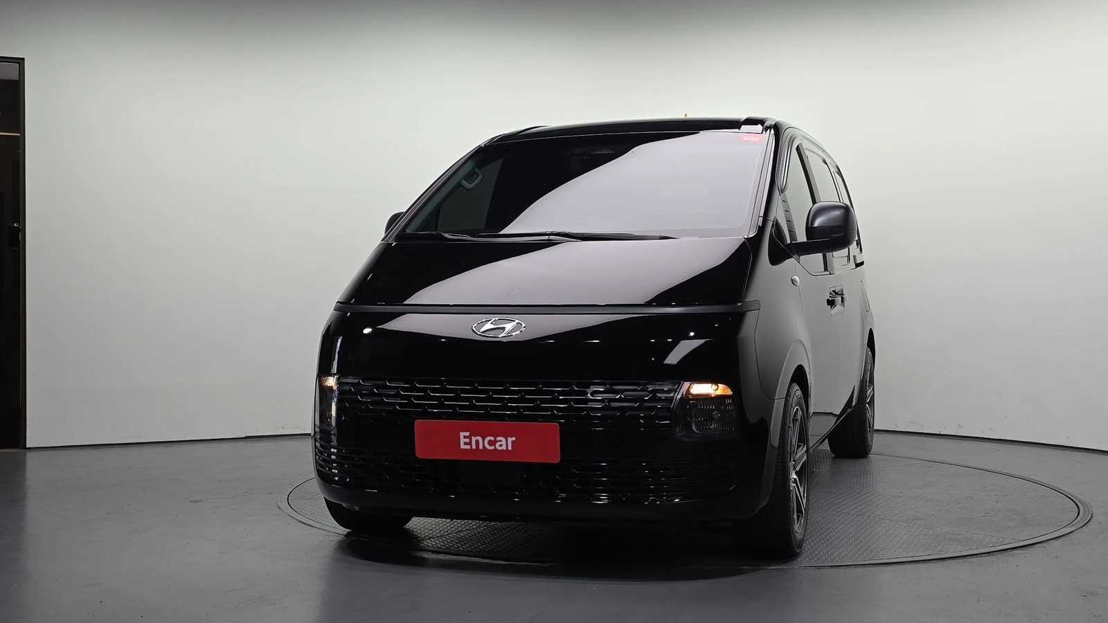 Hyundai Staria Cargo* BLIND SPOT* КРАЙНА ЦЕНА, снимка 3 - Автомобили и джипове - 55367062