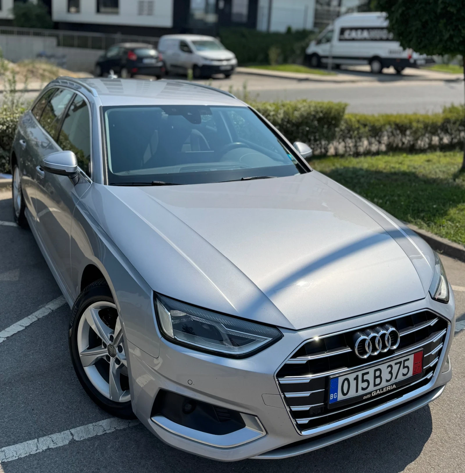 Audi A4 35TSI* Avant* Full Led* Като нова!, снимка 2 - Автомобили и джипове - 55708030