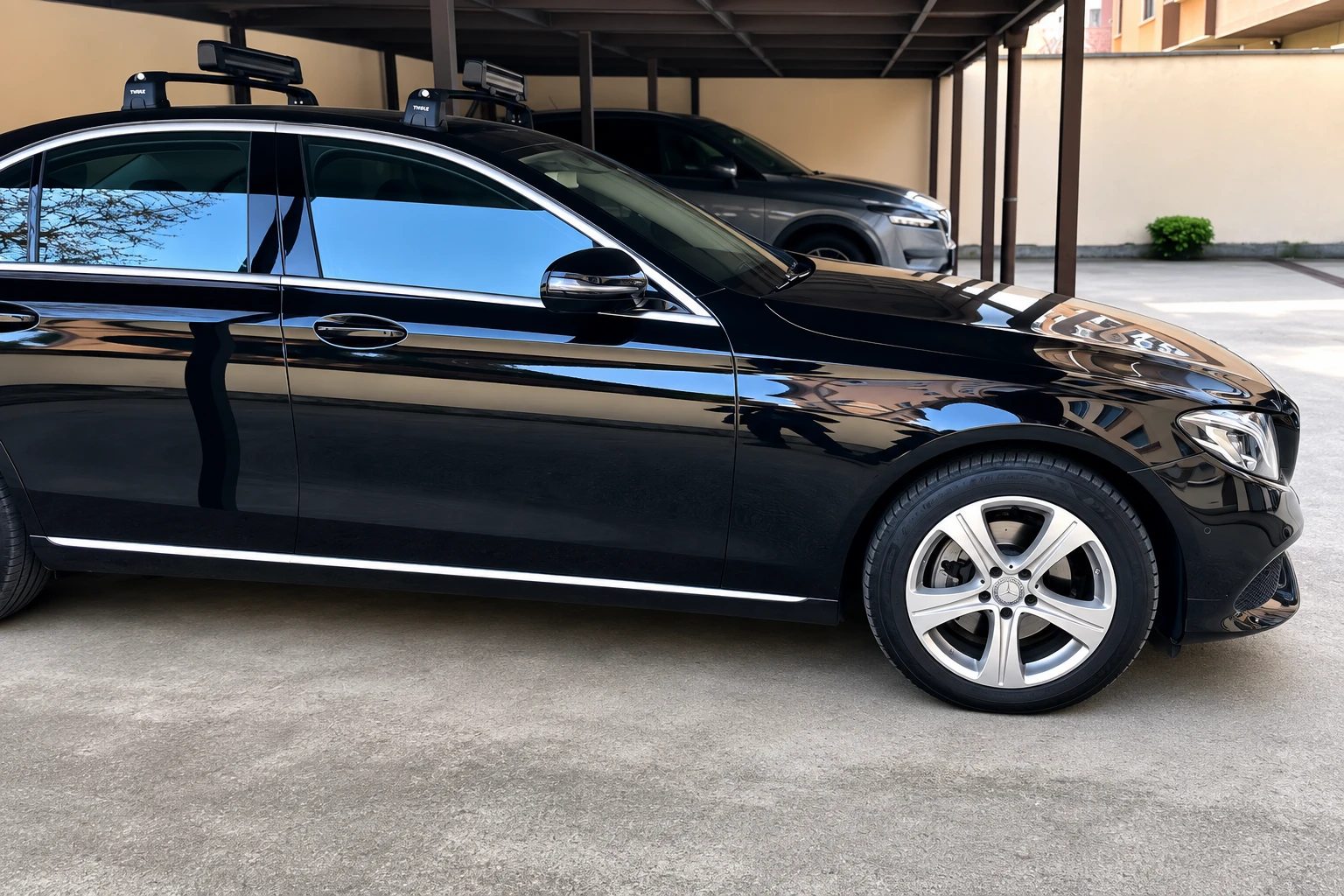 Mercedes-Benz E 220 W213, снимка 4 - Автомобили и джипове - 55743069