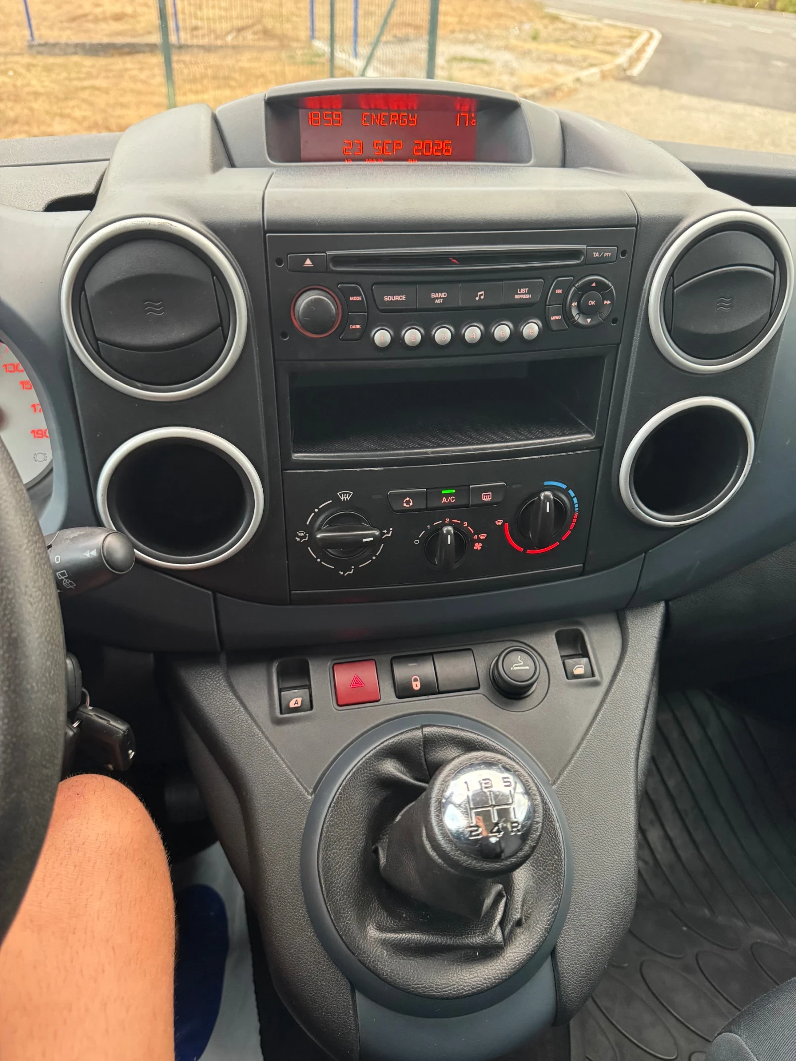 Peugeot Partner 1.6hdi Tepee | Mobile.bg � ����������� 12