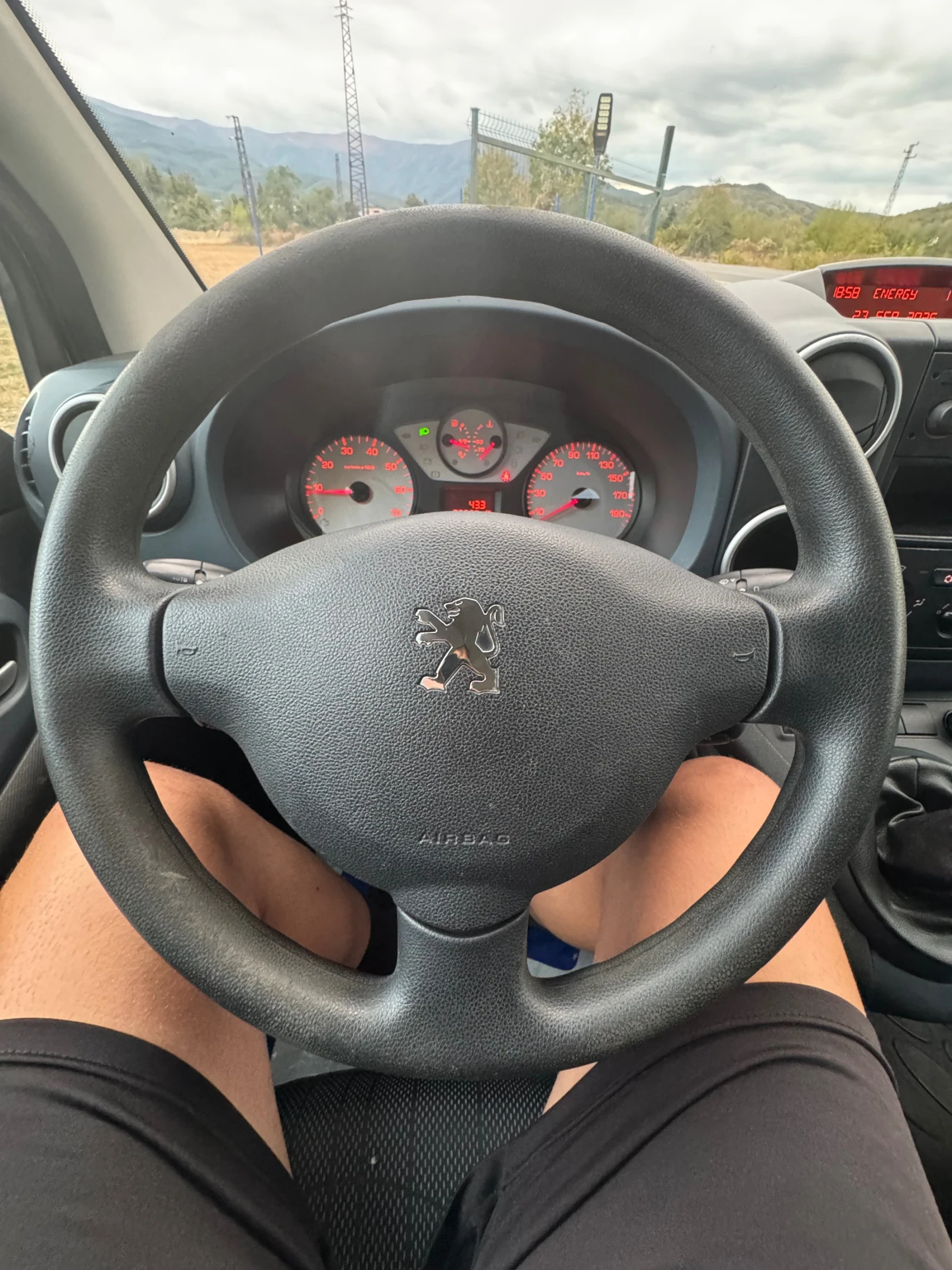 Peugeot Partner 1.6hdi Tepee | Mobile.bg � ����������� 9