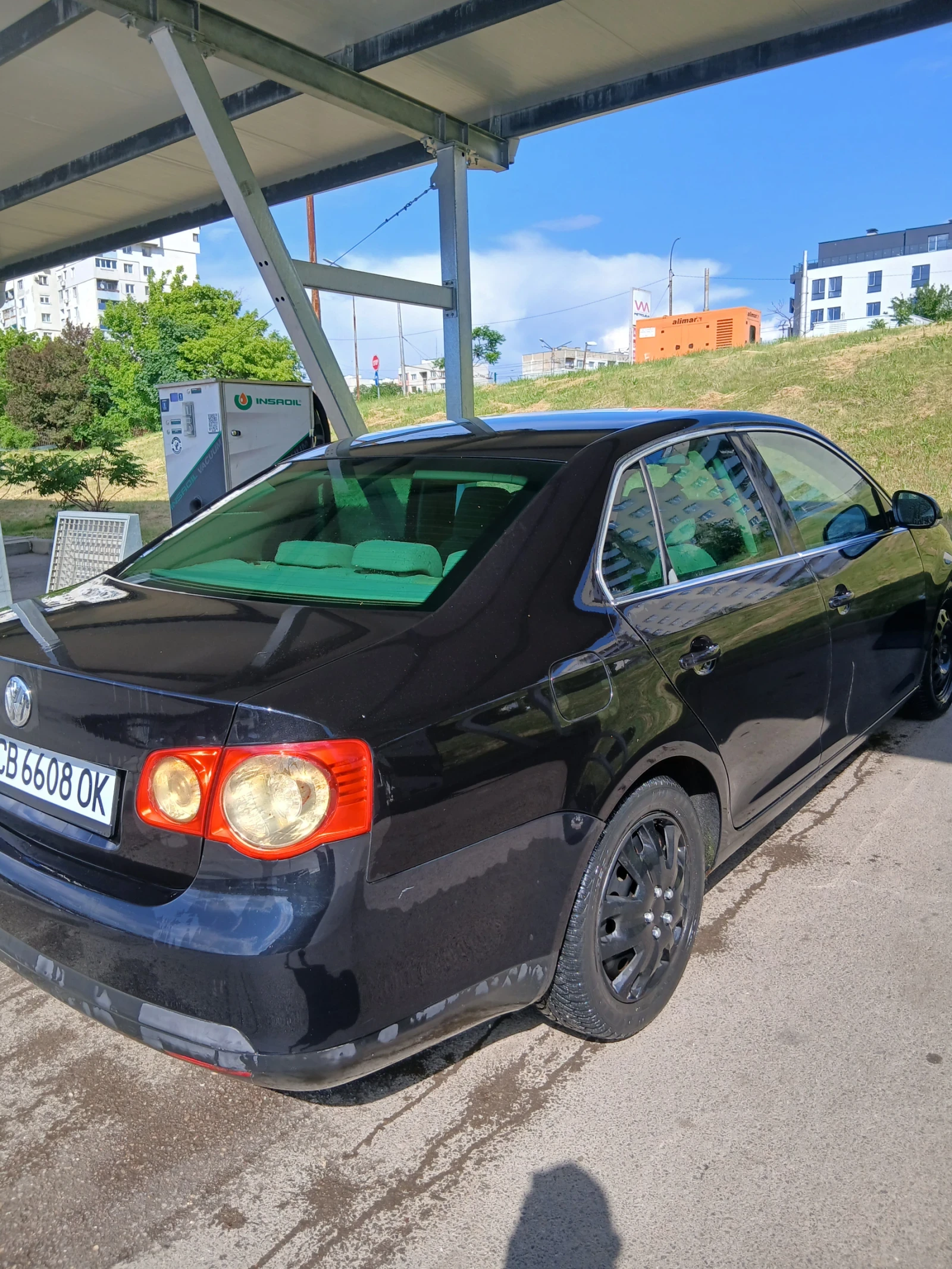 VW Jetta 1.6, снимка 7 - Автомобили и джипове - 56365520