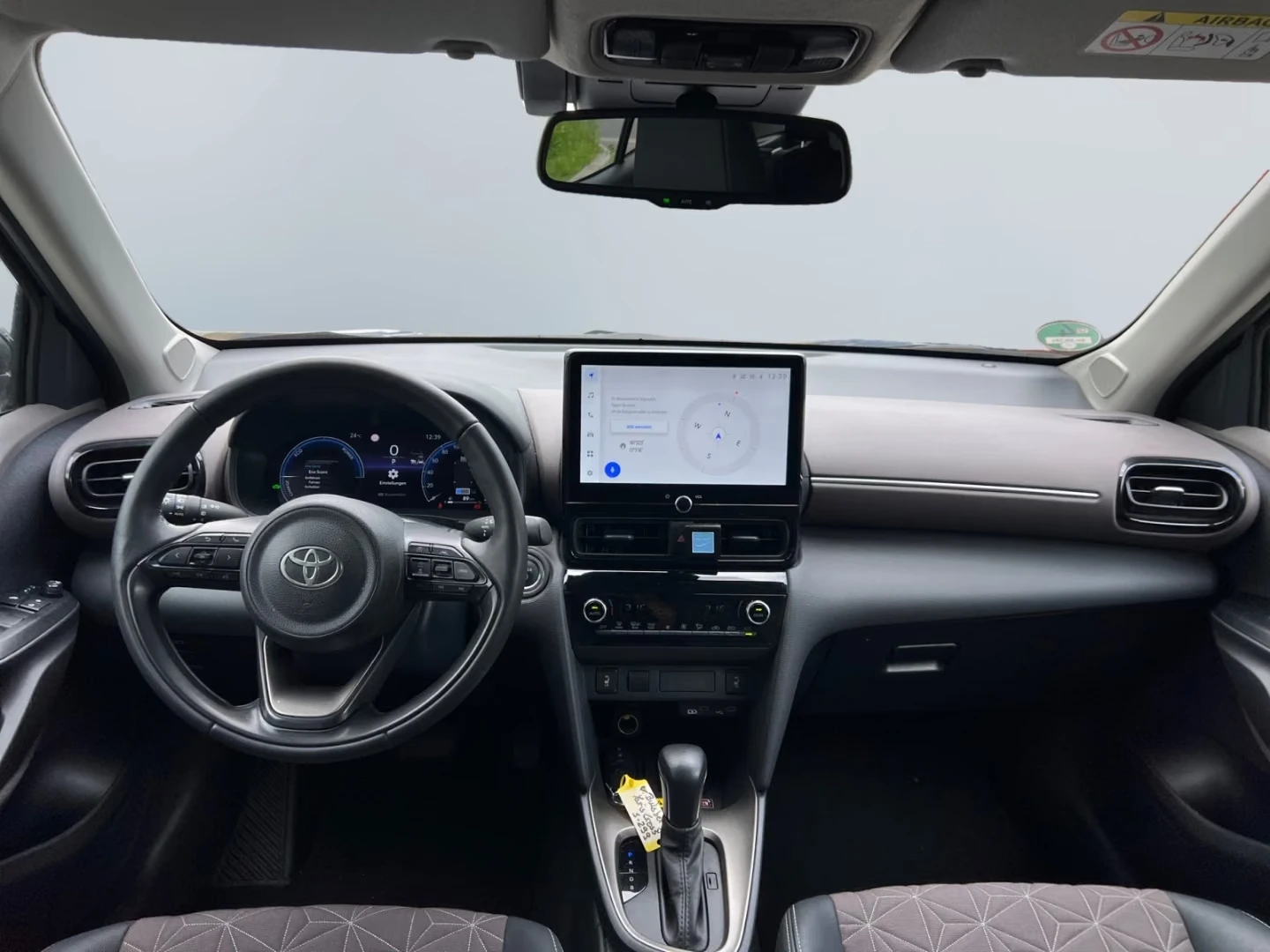 Toyota Yaris Cross 1.5 HEV/131HP/FWD/STYLE PLUS/MATRIX/360/360h | Mobile.bg � ����������� 10