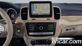 Mercedes-Benz GLE 350 4MATIC* PANO* 360* 9G* Обдухване, снимка 9