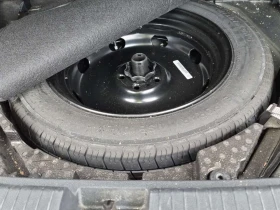 VW Tiguan COMFORTLINE /CARFAX/Кожа/Панорама/Подгрев, снимка 13