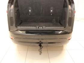 Land Rover Discovery D350 Dynamic SE Black 7 seats - 72000 € / 140819.76 лв. - 81993771 13