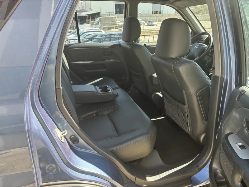 Honda Cr-v 2.0 150 kc i- vtec Germania Aftomat, снимка 12 - Автомобили и джипове - 53294024