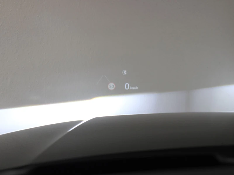 Land Rover Discovery D350 Dynamic SE Black 7 seats, снимка 6 - Автомобили и джипове - 52882863