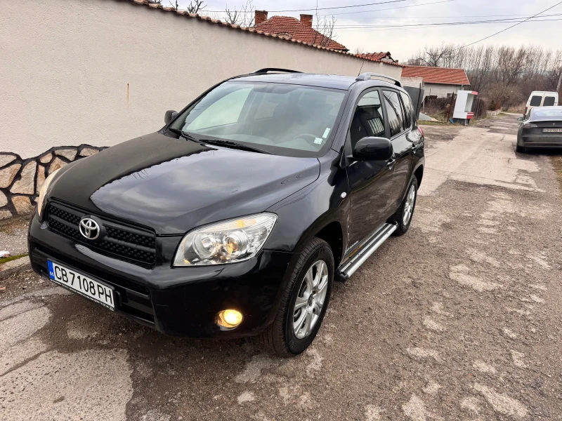 Toyota Rav4 2.2D-4D, снимка 11 - Автомобили и джипове - 53126211