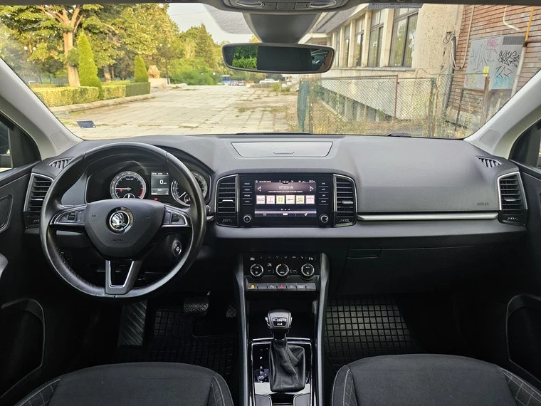 Skoda Karoq 2.0 TDI, снимка 11 - Автомобили и джипове - 46986896