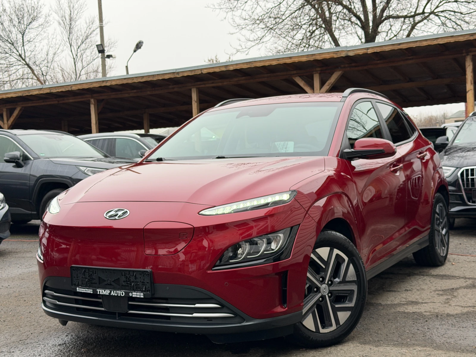 Hyundai Kona 64kWh* ПЪЛНА СЕРВИЗНА ИСТОРИЯ С ВАЛИДНА ГАРАНЦИЯ, снимка 1