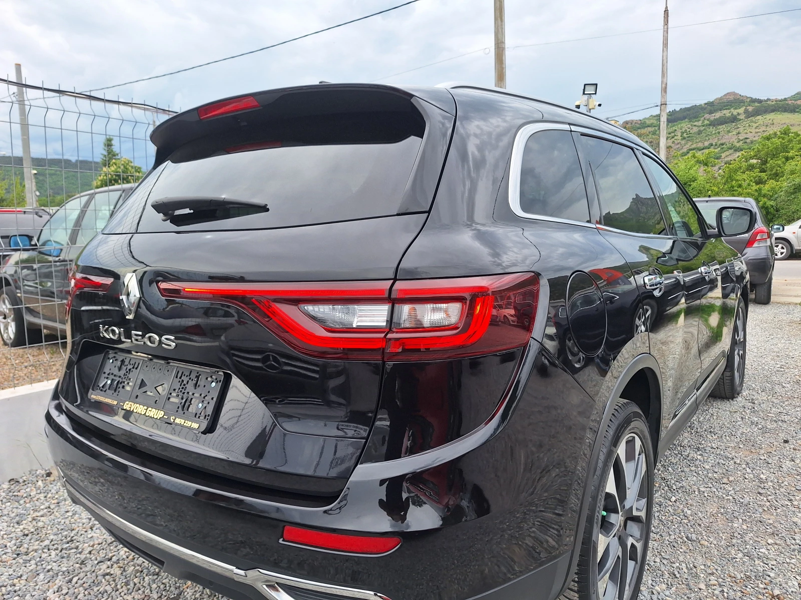 Renault Koleos 2.0 DCI  KATO HOBA  - изображение 3