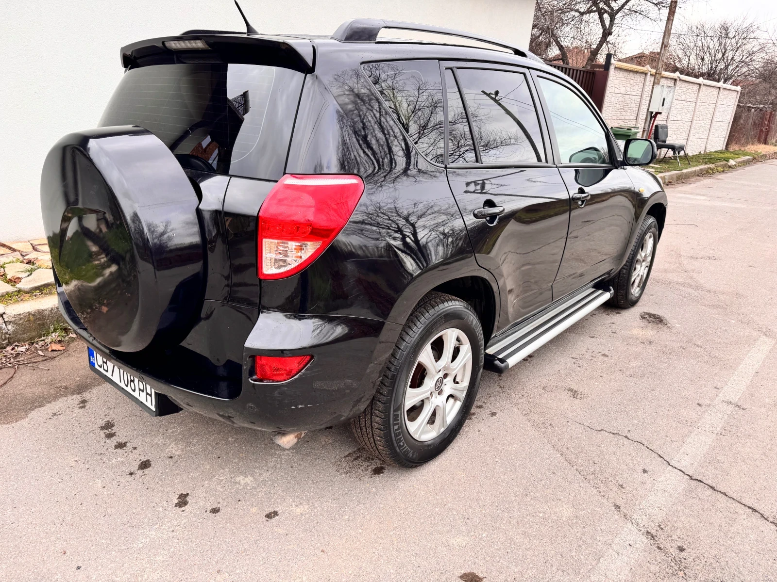 Toyota Rav4 2.2D-4D - изображение 3
