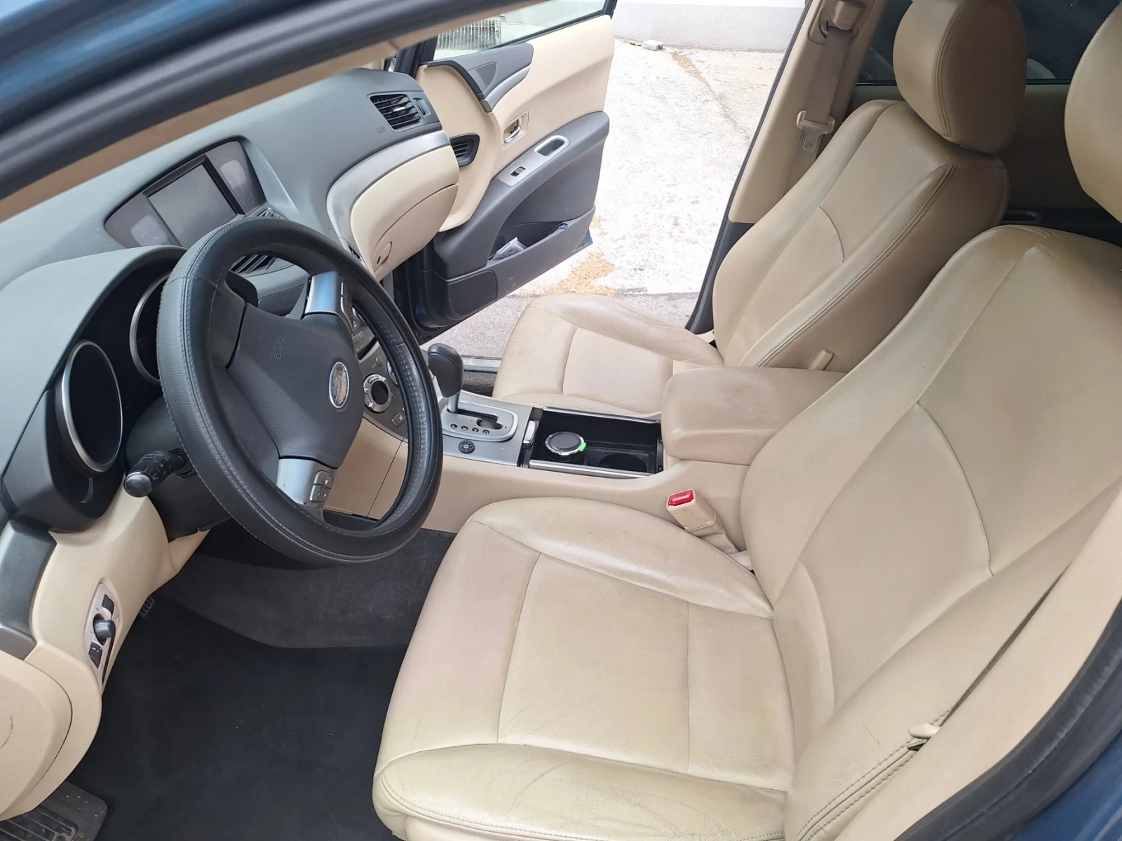 Subaru B10 Tribeka, снимка 6 - Автомобили и джипове - 53937444