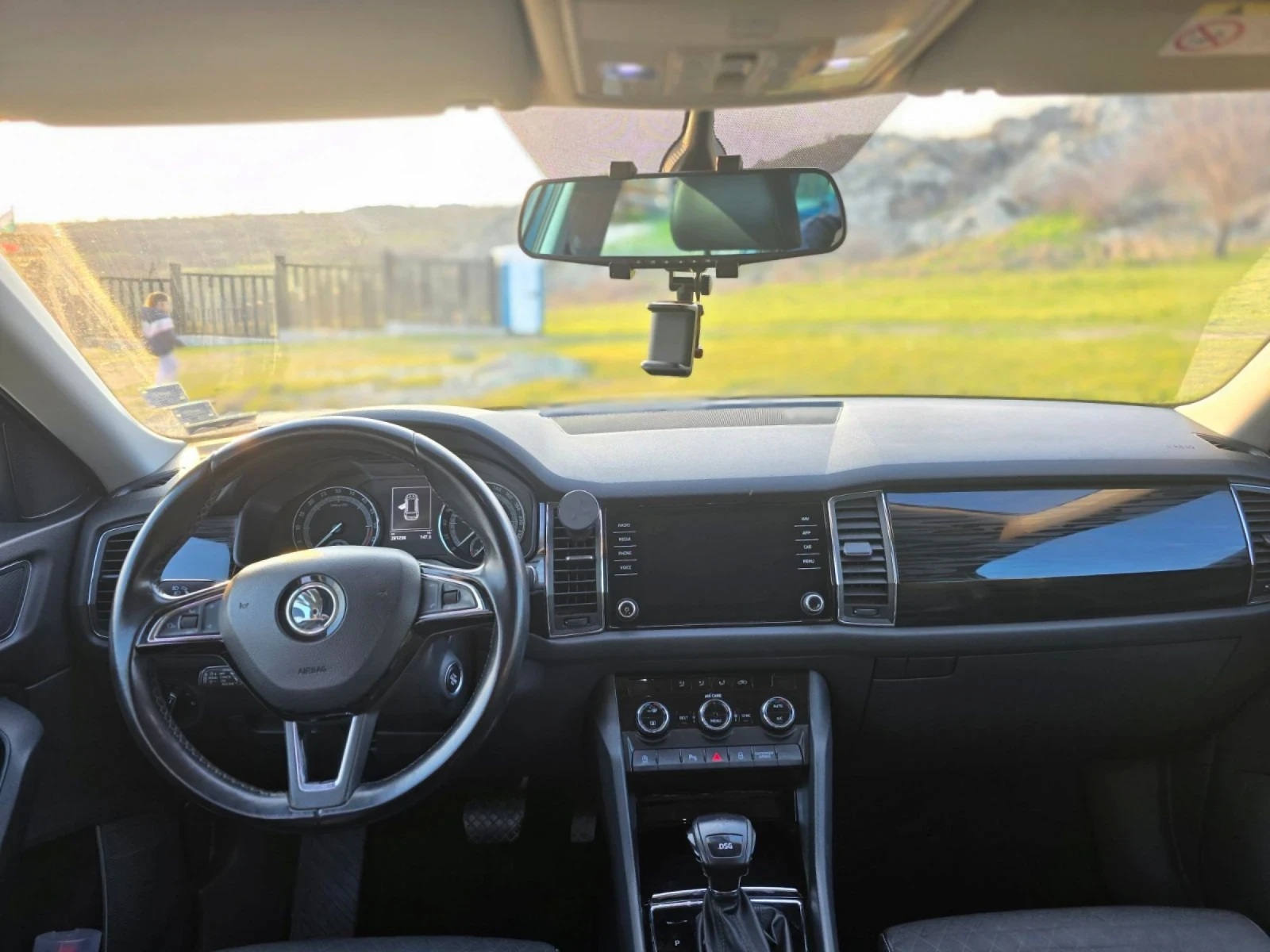 Skoda Kodiaq | 7 МЕСТА | Панорамен покрив, снимка 6 - Автомобили и джипове - 55167278