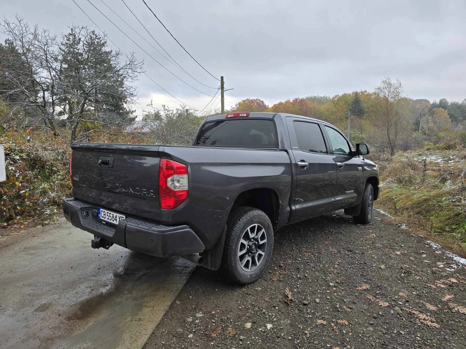 Toyota Tundra 5.7i PLATINUM 4x4, снимка 3 - Автомобили и джипове - 55944299