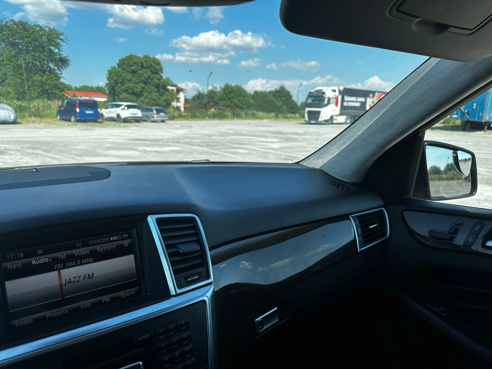 Mercedes-Benz GLE 350, снимка 12 - Автомобили и джипове - 55982203