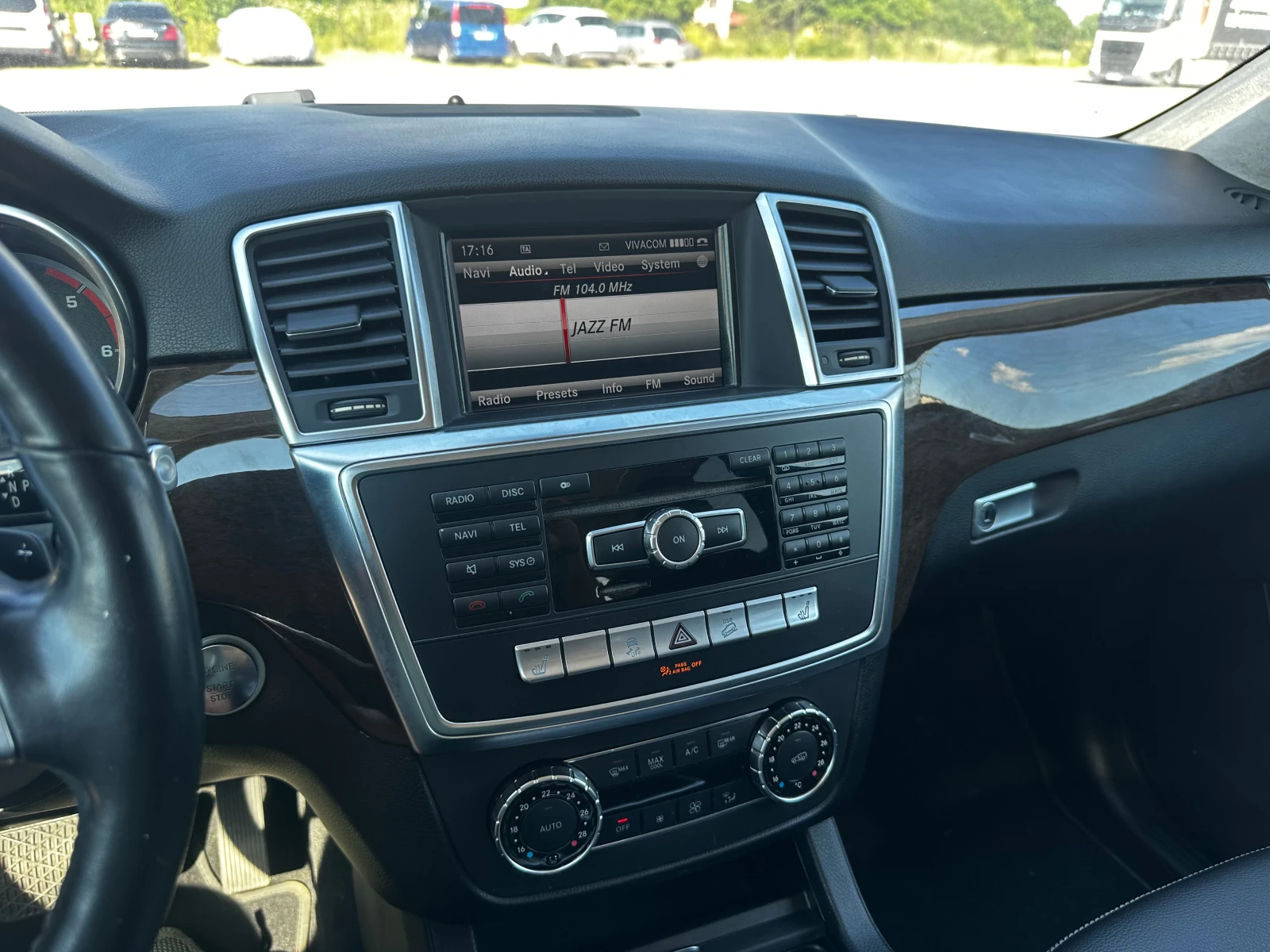 Mercedes-Benz GLE 350, снимка 11 - Автомобили и джипове - 55982203
