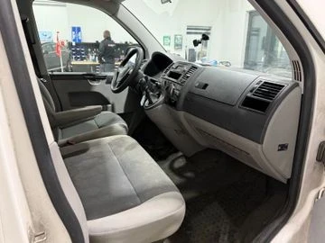 VW T5 Transporter T5 2.0 TDI 114hp Long, снимка 8 - Бусове и автобуси - 53561381