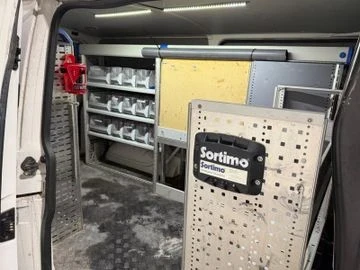 VW T5 Transporter T5 2.0 TDI 114hp Long, снимка 12 - Бусове и автобуси - 53561381