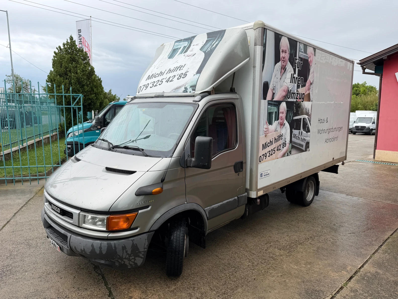 Iveco Daily 35C12* 2.3HPT* 4.20 метра фургон, снимка 3 - Бусове и автобуси - 54751293