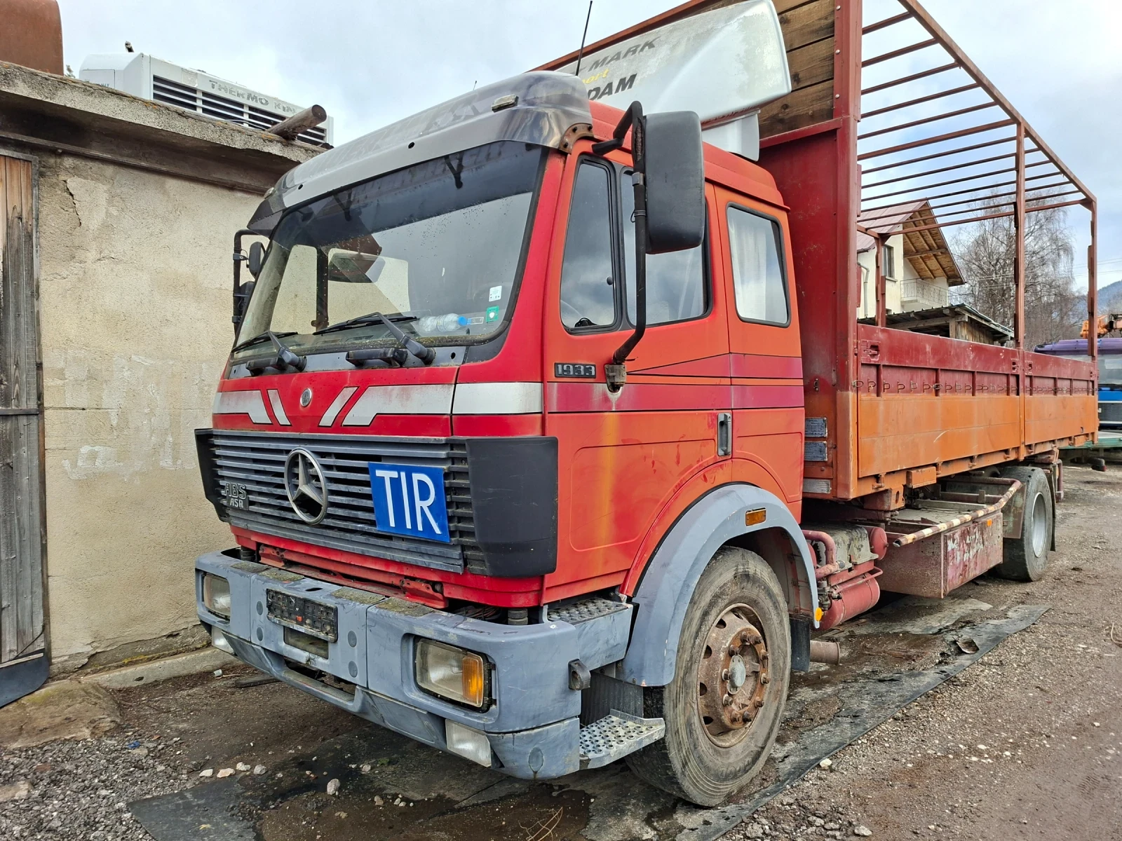 Mercedes-Benz 3335, снимка 9 - Камиони - 55230434