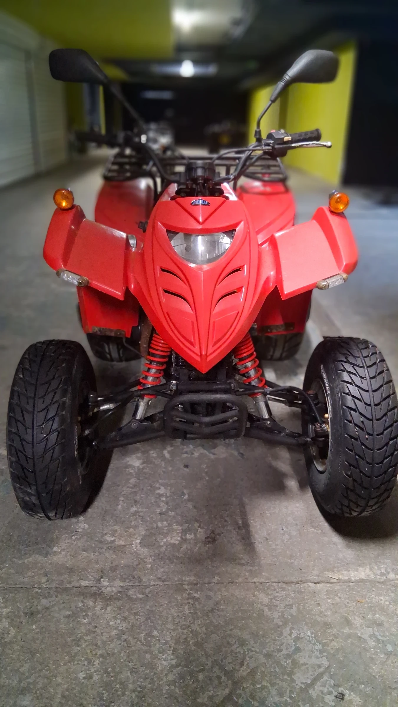 ADLI 300     | Mobile.bg   1