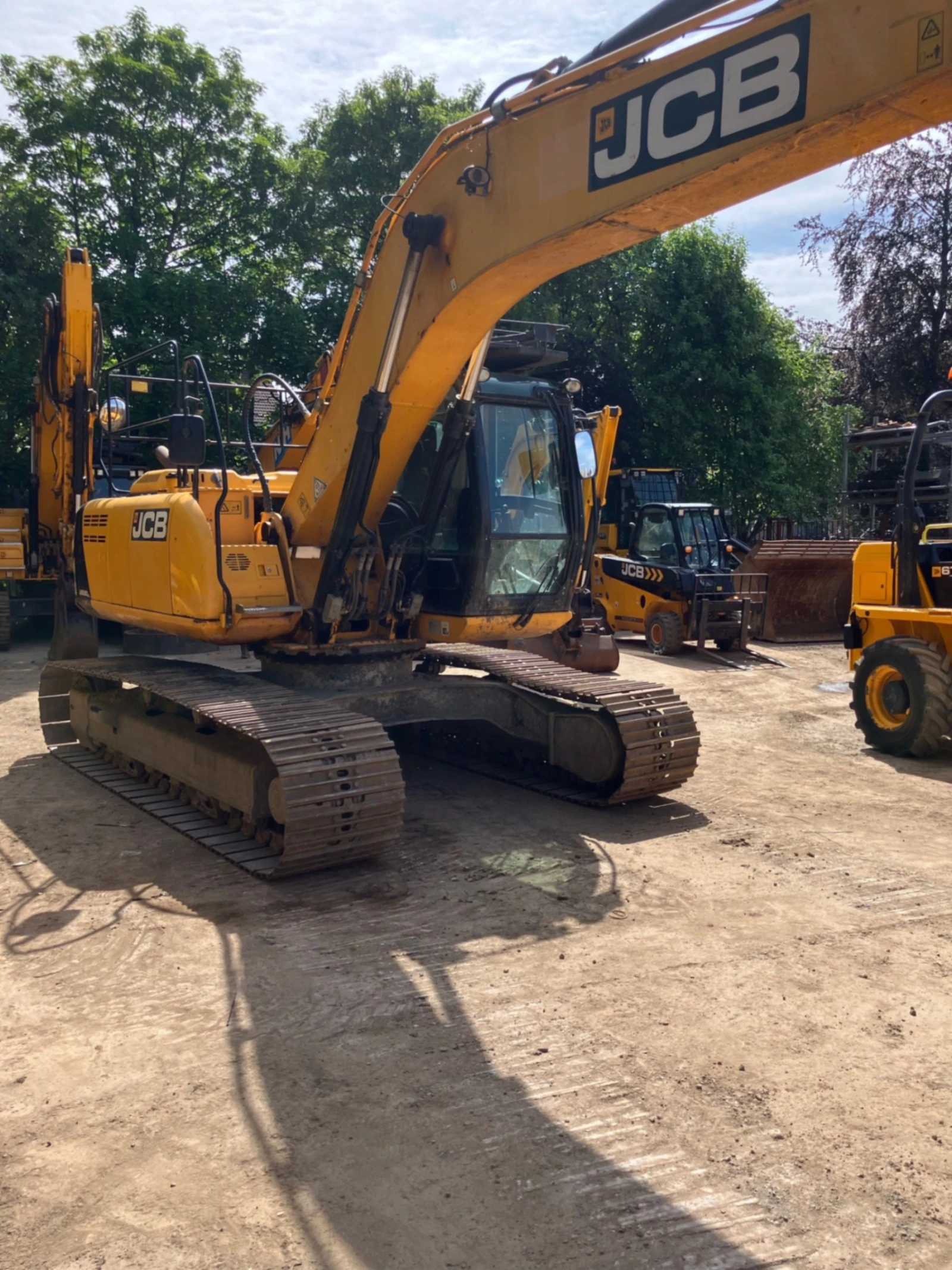 Багер JCB JS220LC, снимка 4 - Индустриална техника - 54746066