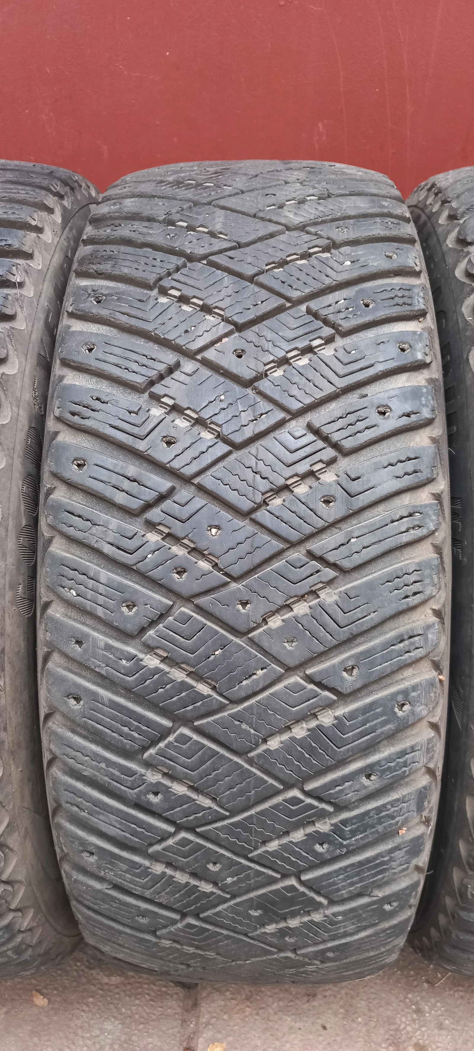 ���� 225/50R17 | Mobile.bg � ����������� 5