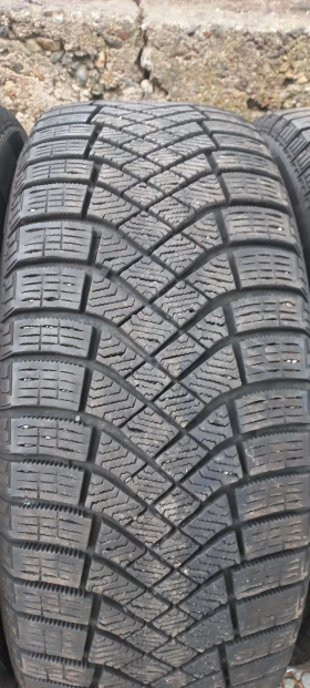  225/55R17 | Mobile.bg    8