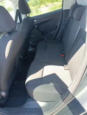 Peugeot 208 1.2i vti, снимка 10