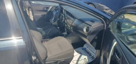 Toyota Auris 1.4d4d- НАВИ- ПАНОРАМА!!!!!, снимка 15
