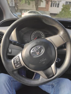 Обява за продажба на Toyota Yaris 1.33 / 4 цил. / От България/ евро 6В ~14 990 лв. - изображение 10 | Auto.bg Обява за продажба на Toyota Yaris 1.33 / 4 цил. / От България/ евро 6В ~14 990 лв. - изображение 10