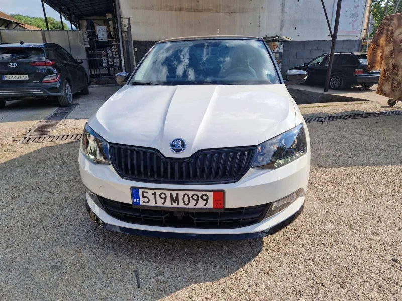 Skoda Fabia R-Edition, снимка 17 - Автомобили и джипове - 47081880