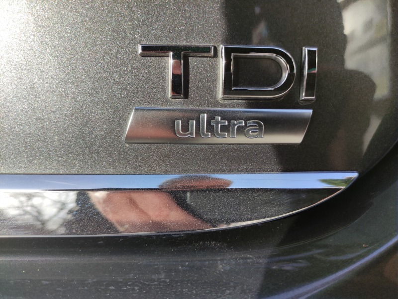 Audi A6 S-LINE 2.0 TDI ULTRA, снимка 8 - Автомобили и джипове - 45130969