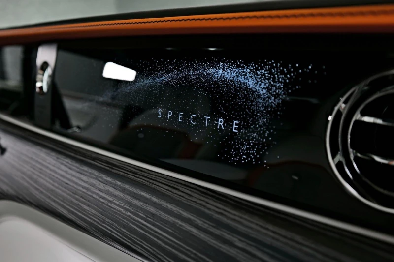 Rolls-Royce Speter SPECTRE/ SHOOTING STAR/ BESPOKE/ 360 CAMERA/ 23/ , снимка 16 - Автомобили и джипове - 47519205