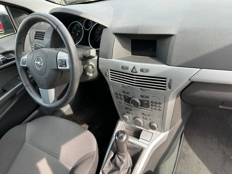 Opel Astra 1.3cdti, снимка 6 - Автомобили и джипове - 47565624