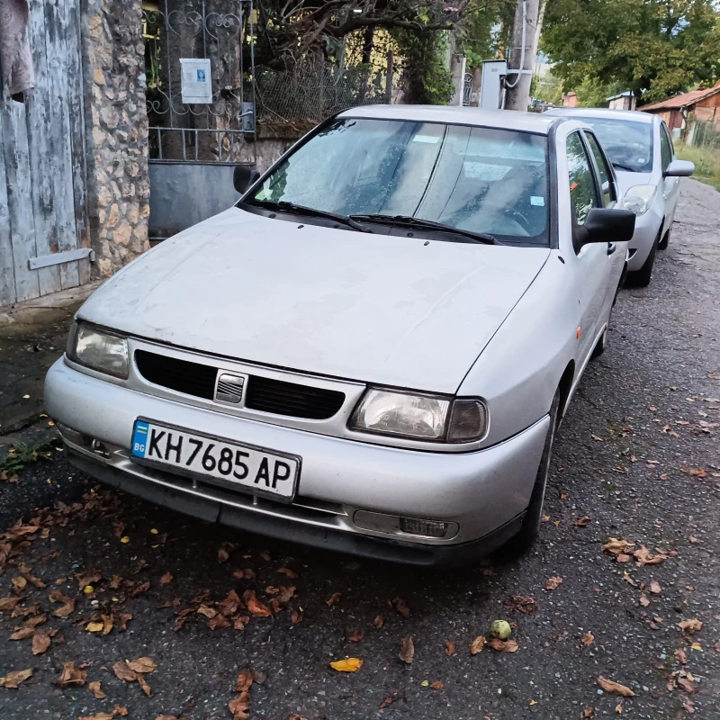 Seat Cordoba, снимка 1 - Автомобили и джипове - 48026199