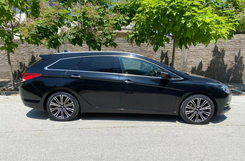 Hyundai I40 Facelift Premium, снимка 3 - Автомобили и джипове - 52824529