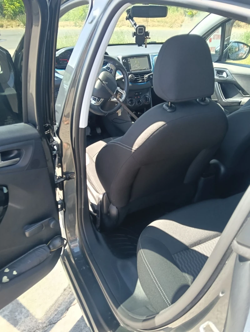 Peugeot 208 1.2i vti, снимка 9 - Автомобили и джипове - 51044105