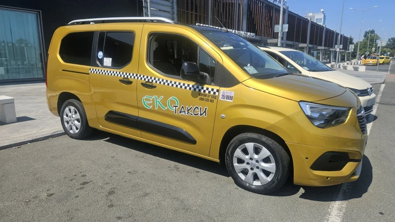 Opel Combo 1.5CDTI, снимка 15 - Автомобили и джипове - 51215089