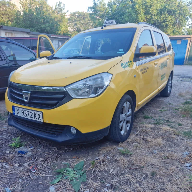 Dacia Lodgy, снимка 2 - Автомобили и джипове - 52591196