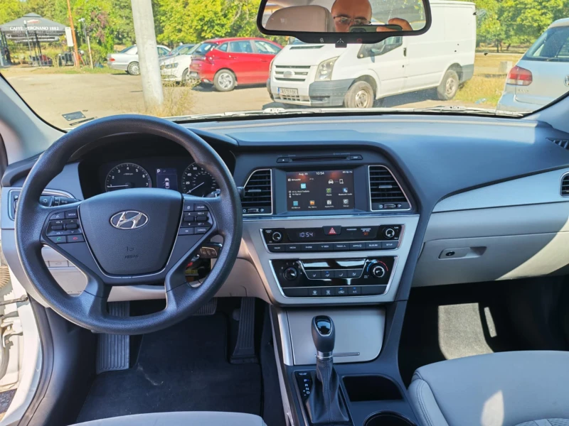 Hyundai Sonata, снимка 9 - Автомобили и джипове - 52818825