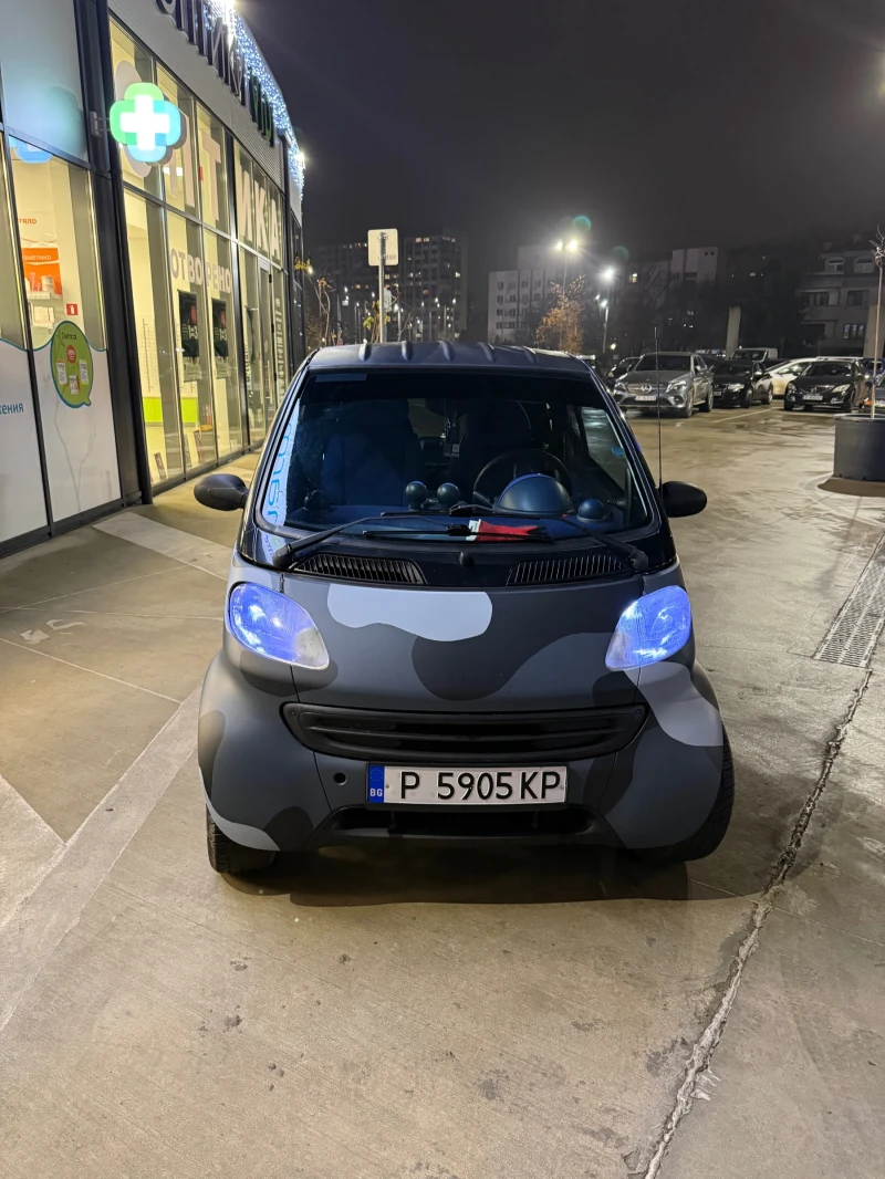 Smart Fortwo, снимка 4 - Автомобили и джипове - 52868388