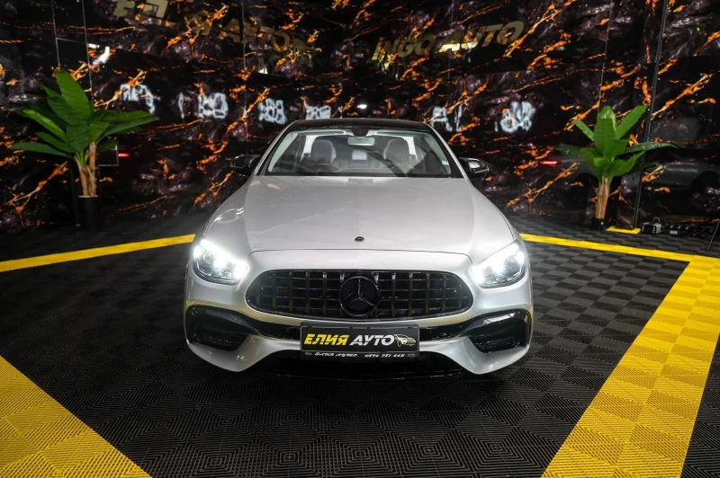 Mercedes-Benz E 220 D FULL AMG LINE FACELIFT BURMEISTER ЛИЗИНГ 100%, снимка 3 - Автомобили и джипове - 53104056